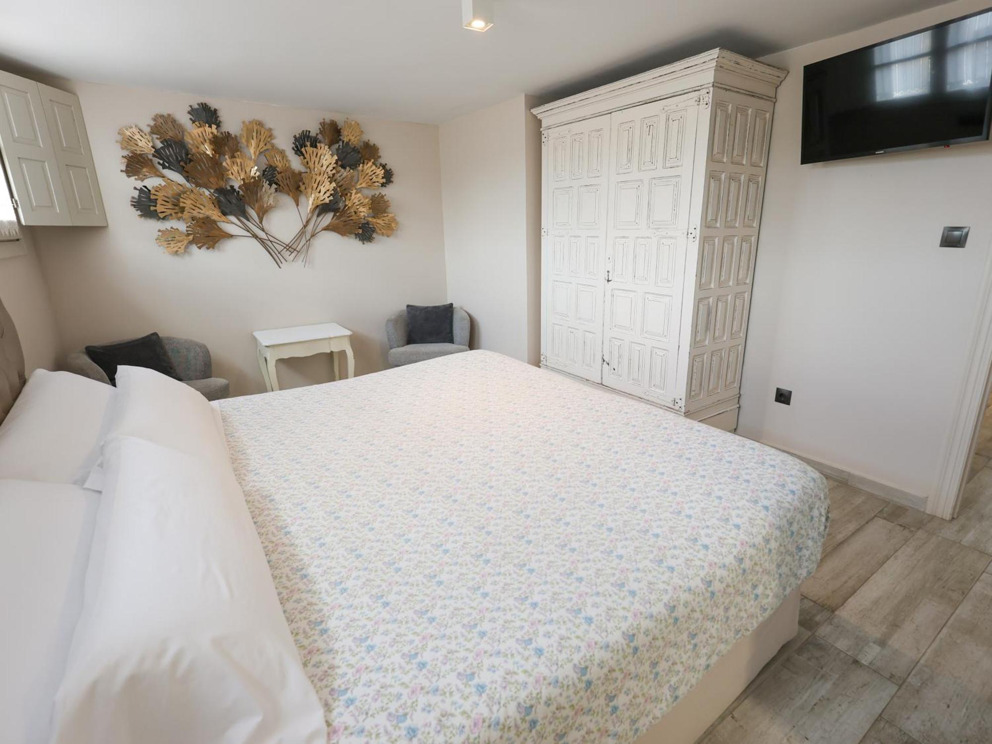 Akla Suites Con Jacuzzi Santillana Сантільяна-дель-Мар Екстер'єр фото